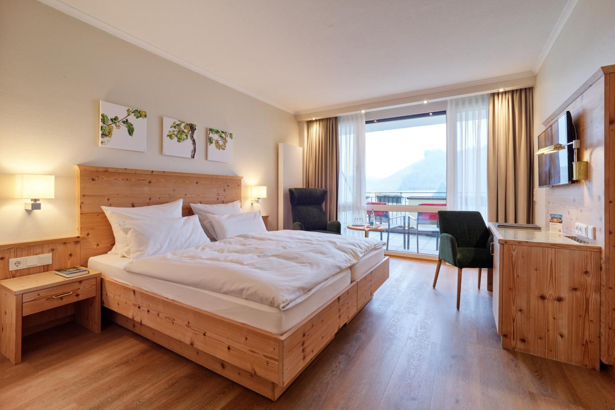 Hotel Weis Mertesdorf Екстериор снимка